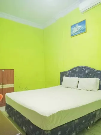 Mutiara Hotel Отели в г. Tanjung Morawa