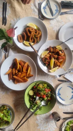 The Gallery Boutique Hotel Отели рядом с достопримечательностью «Roman Catholic Church»