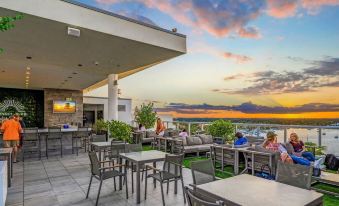 Global Rent Apart - Costa Hollywood