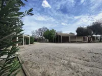 Belvoir Village Motel & Apartments Wodonga Hotels in Wodonga