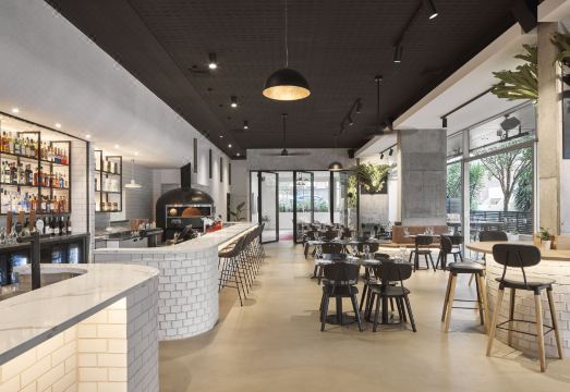 2. 호텔 토토 울런..