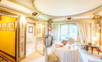 Le Petit Manoir des Bruyères