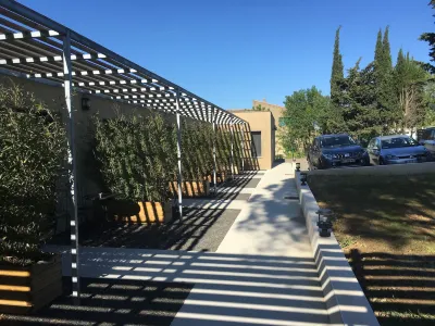 514 Appart Hotel Hôtels à : Aude