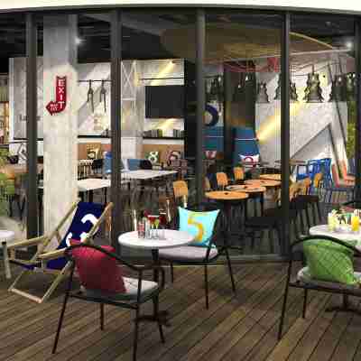 Moxy La Ciotat Dining/Meeting Rooms