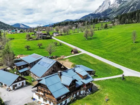 Wohnung 5 Отели в г. Гемайнде Рамзау ам Дахштайн