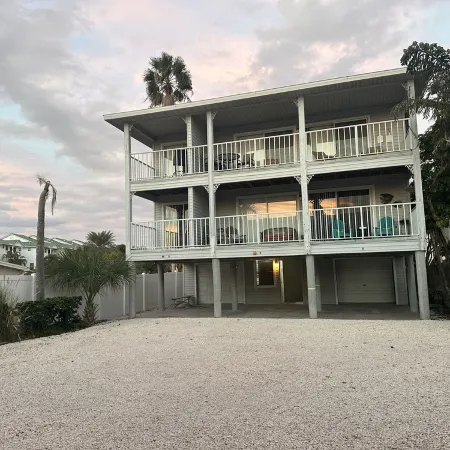 Endless Summer with Beach Access - # D