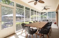 Lake Jeanette Luxury Escape - 4Br + Office + EV