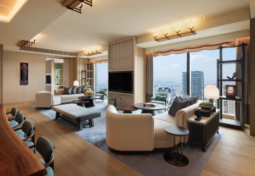 오사카 럭셔리 호텔 내부