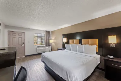 Americas Best Value Inn-Ft. Worth/Hurst Отели рядом с достопримечательностью «Шоппинг-центр Бедфорд Юлесс»