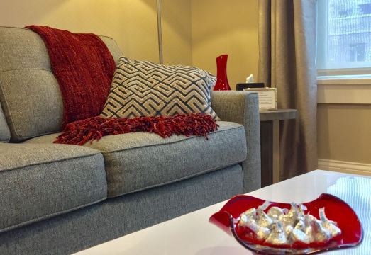 Bella Villa on Taylor Street의 주방 공간