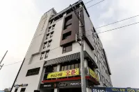 Cheongju Leaders Hotel Hotels near Ochang Lake Park