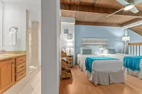 Experience the Beauty of Kihei in Maui Vista 3405, Spacious 2-Bed 2-Bath Perfect for up to 6 Guests.