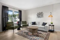 Perfect for Families and Local Exploration - Charming Cozy Retreat Hotels in Spring Bay Township