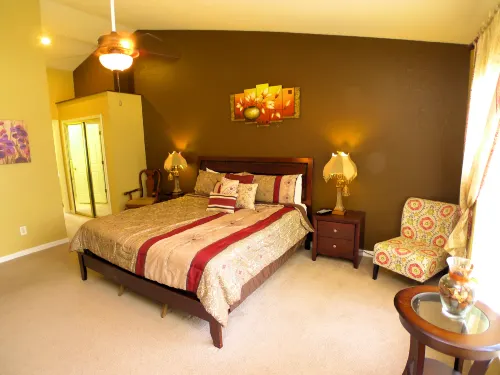 Golf Course Views and Large Pool Deck - Tranquil Haven Hotels in Polk County
