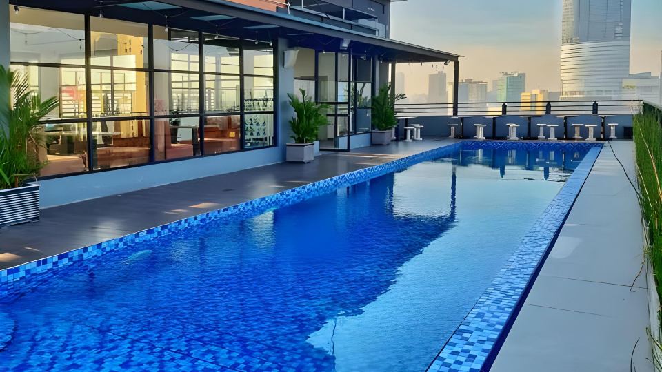 Surabaya River View Hotel