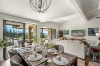 Ocean View Retreat with Expansive Lanai - Luxurious Serenity Escape فنادق في لاهاینا