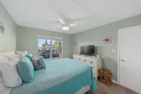Surfside I 2 Bed 2 Bath by the Beach