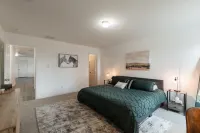 Valley Forest*65"/Games-Lackland-Pet Hotels near Kelly Field Annex/Lackland Air Force Base