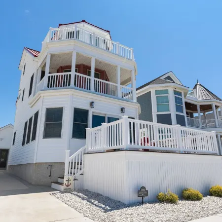 BEACHFRONT Home with HEATED POOL in North Cape May!!!!