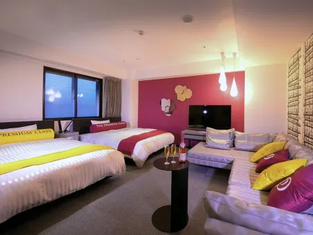 Miyakonojo Green Hotel Отели рядом со станцией JR Hyuga Shonai station