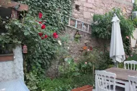 Macide Hanım Konağı