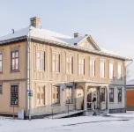 Järnvägshotellet B&B Skara Отели в г. Йётенская коммуна