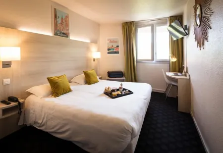 Hôtel d'Orsay Отели рядом со станцией Железнодорожная станция Тулузе Матабиау