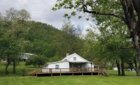 Graves Mountain Farm & Lodges Hotels in Madison County