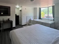 Reagan Resorts Inn