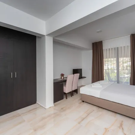 N Hotel