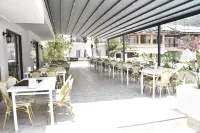 Magic Tulip Hotel فنادق في Oludeniz Mahallesi