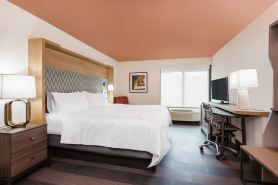 Holiday Inn TIMONIUM - BALTIMORE NORTH by IHG