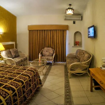 Hotel Mision Santa Maria