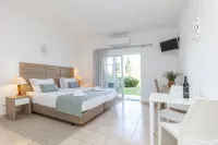 Atalaia Sol Aparthotel - Tennis & Heated Pool in Winter Hotels in Lagos