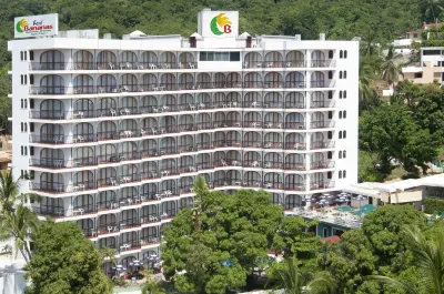 Real Bananas 飯店全包 One Shot附近的飯店