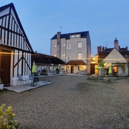Logis Hôtel du Cygne