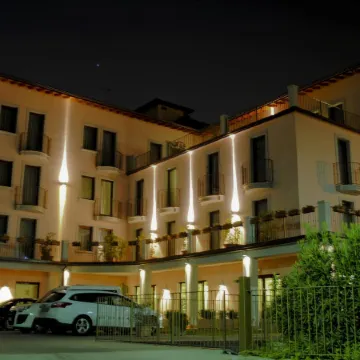 International Hotel