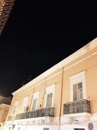 D'Angiò Rooms-Manfredi Homes&Villas Отели в г. Манфредония