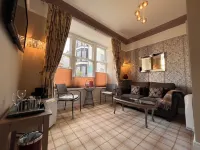 Bowness Bay Suites - balcony