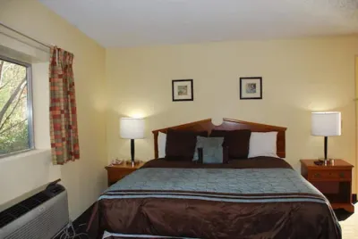 Chief Motel Hotel di Fayetteville