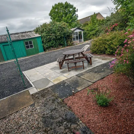 Charming Townhouse on North Coast 500 Route, Wick Отели в г. Вик