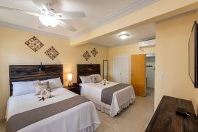 Baker's Suites Boutique Hotel