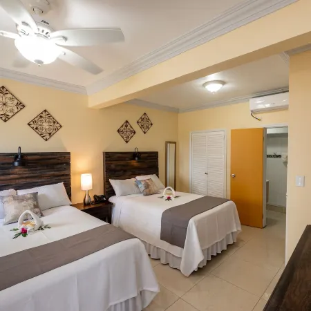 Baker's Suites Boutique Hotel