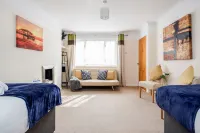 Mpl Apartments - Woodside House by Harry Potter Studios