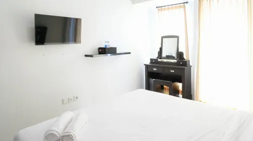 Comfy and Modern Studio (No Kitchen) at Orchard Supermall Mansion Apartment