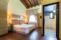La Casona de Calderón Gastronomic & Boutique Hotel Hotels in Osuna
