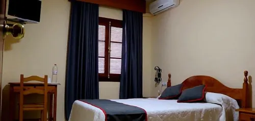 Hostal-Restaurante El Paisano - Wifi