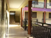 Garden Inn Hotels in Erute