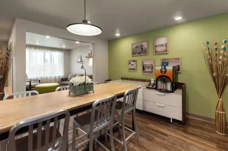 WoodSpring Suites Quantico Отели в г. Гриффис-Уайдуотер