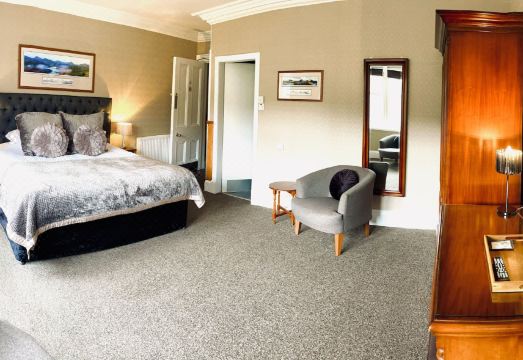 인버개리 호텔 외관